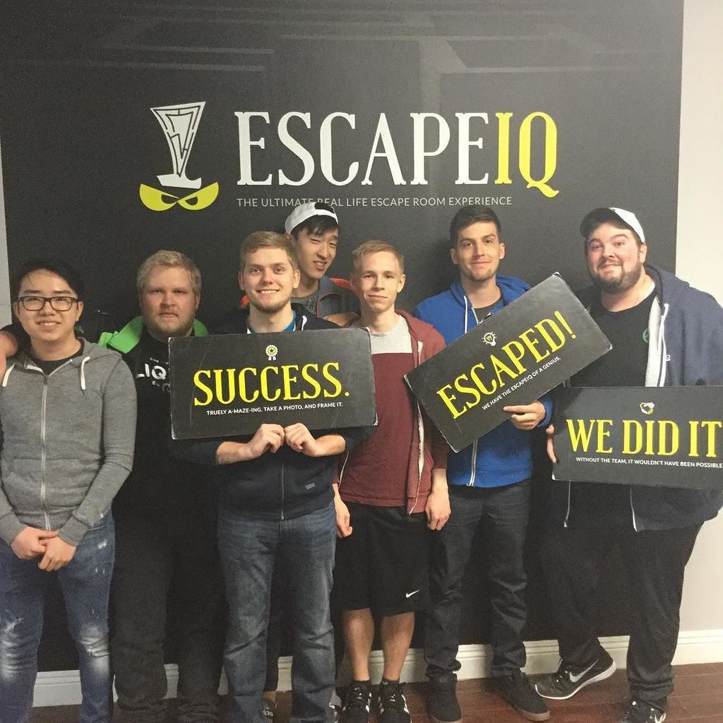 EscapeIQ's tweet photo. Success!! #escapeiq #escaperoom #escapegameLA #thingstodoinla #weekend #escaperoomla #LA #… https://t.co/vBMpZlfX6L https://t.co/LA6TxmCrnC