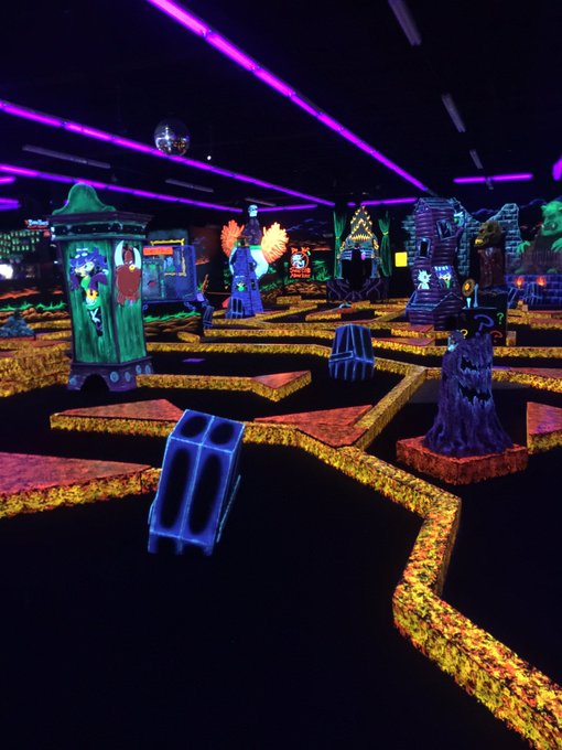 Put put time 🏌 https://t.co/VpbS4eMSkR<a href="/tag/snapchat"class="tags"><span>#snapchat</span></a>