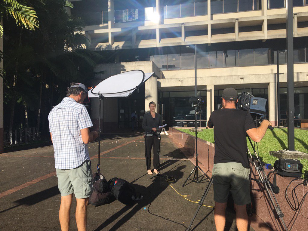 Media outside #Cairns court for extradition hearing for five 'tinnie terrorists' arrested last week <a href="/TheCairnsPost/">Cairns Post</a>