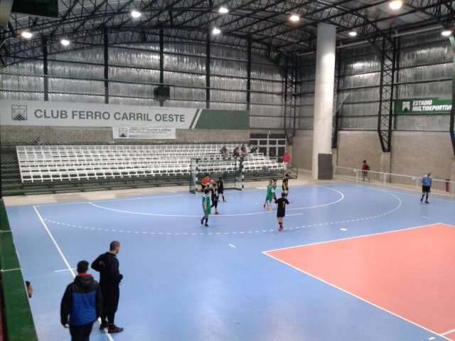 Ya estamos en Ferro. En instantes transmitimos por Periscope la Primera división vs. Morán.
