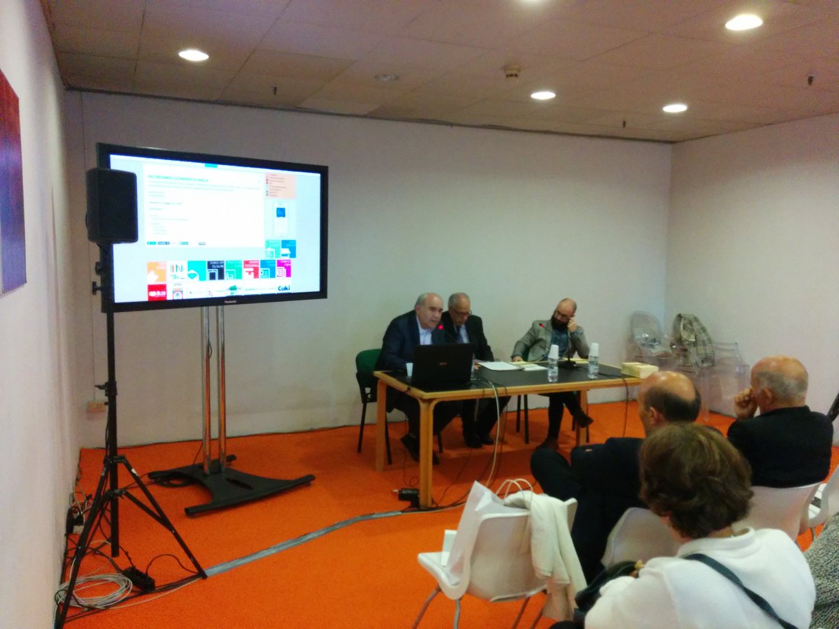 AlsStaff's tweet photo. @olschki in diretta dal #SalonedelLibro #salonelibrotorino https://t.co/uffNmvx8RB