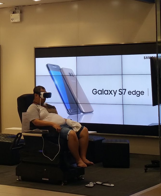 fluffypony's tweet photo. Welcome to the future https://t.co/ScqSJqWh8V
