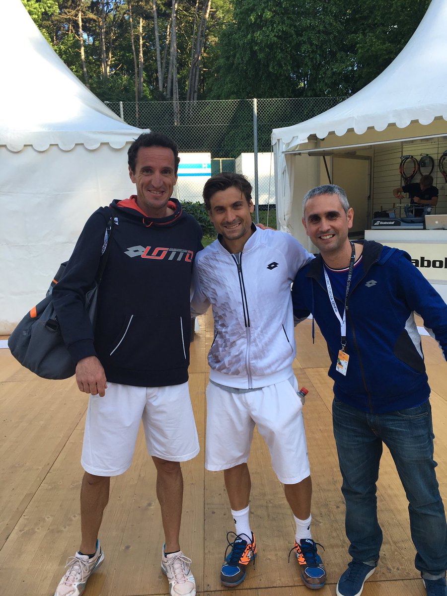 DavidFerrer87's tweet photo. Ya en Ginebra con mi entrenador Pac Fogues y mi "mental coach" @jowy19 !! Que se confíen! https://t.co/eSq2W4u3ws