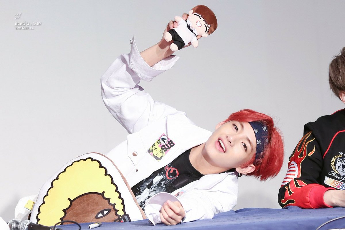 mylovebangtan's tweet photo. Ne salak çocuksun yemin ederim mıncırasım geliyor  #방탄소년단 https://t.co/hgR6QKUoX5