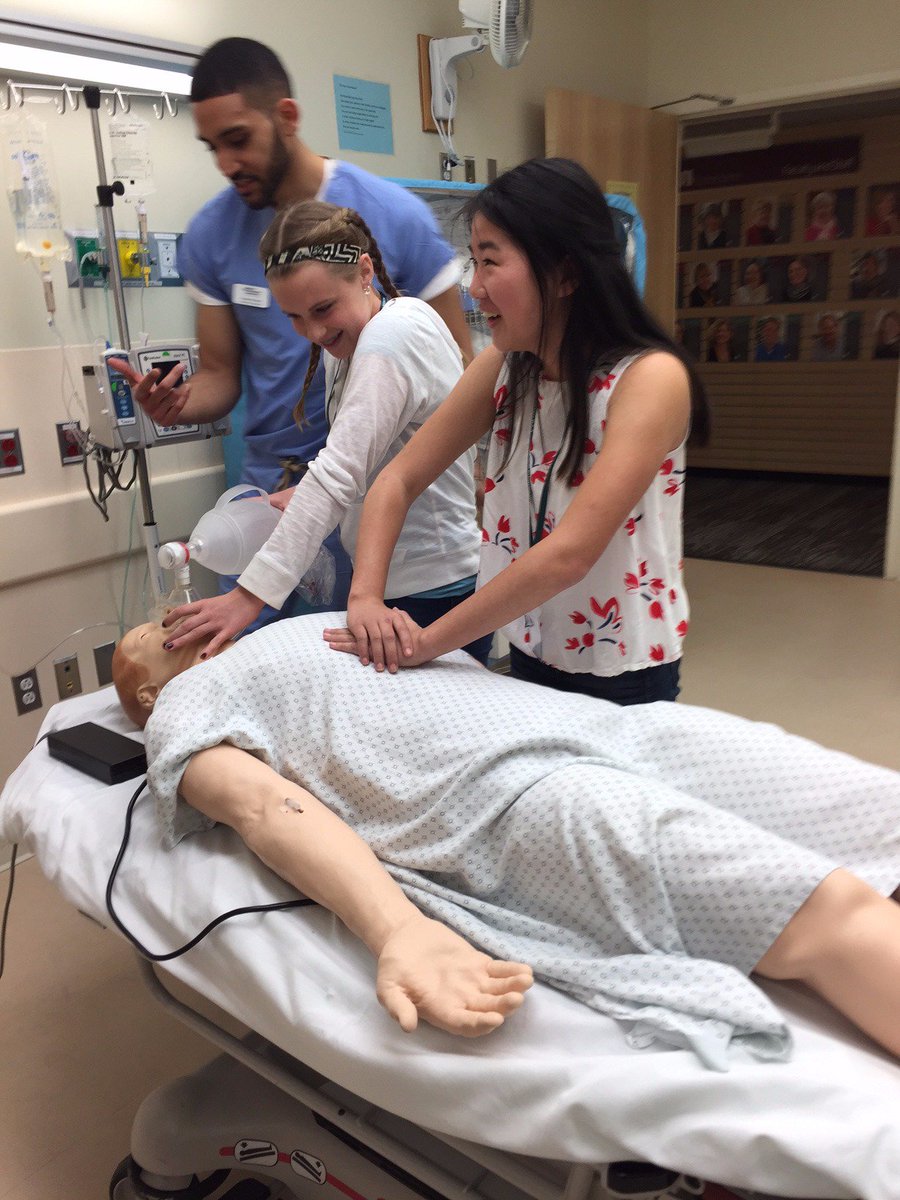 BrownsRiverMS's tweet photo. Girls' Science Discovery Day at UVM College of Medicine https://t.co/2vaLAObAD6