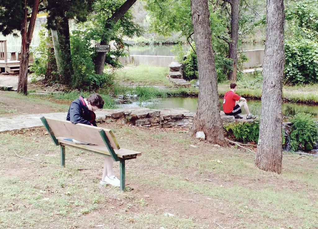 IVatOU's tweet photo. Some quiet time down by the water. #recweek16 https://t.co/VhKmEvCivj