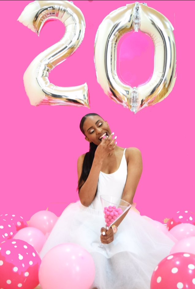 forevermonett's tweet photo. Happy Birthday to Me 😁💞✨ https://t.co/51d1Zbrq3k