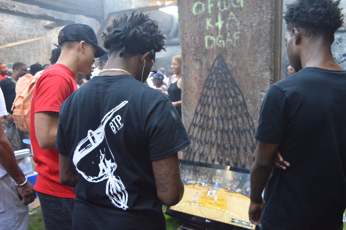 ForPlayATL's tweet photo. #PaidInFullPicnic π₯ https://t.co/9TprV2grpj