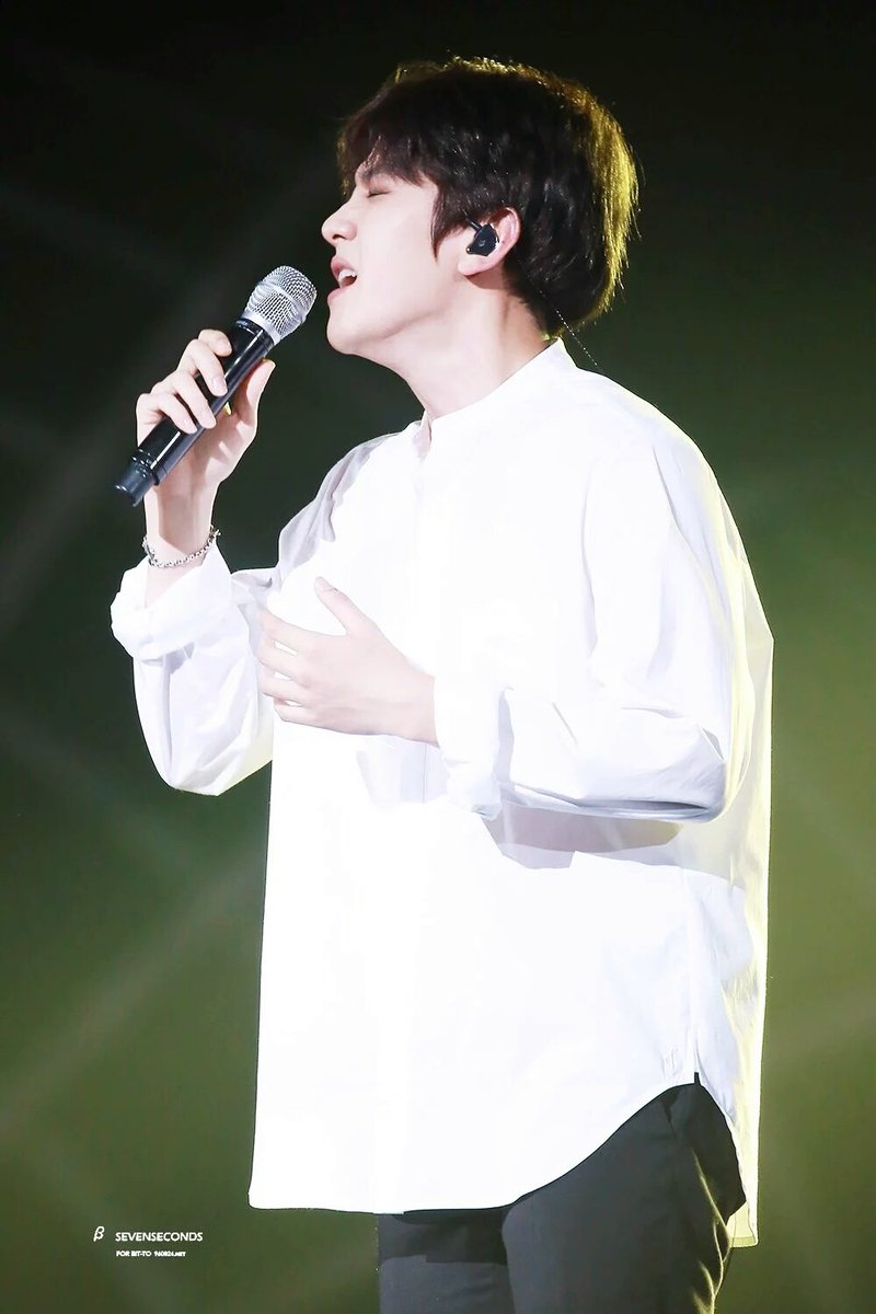 bbyunh's tweet photo. #baekhyun #exo #백현 #엑소 https://t.co/YJ7qL7BP9y