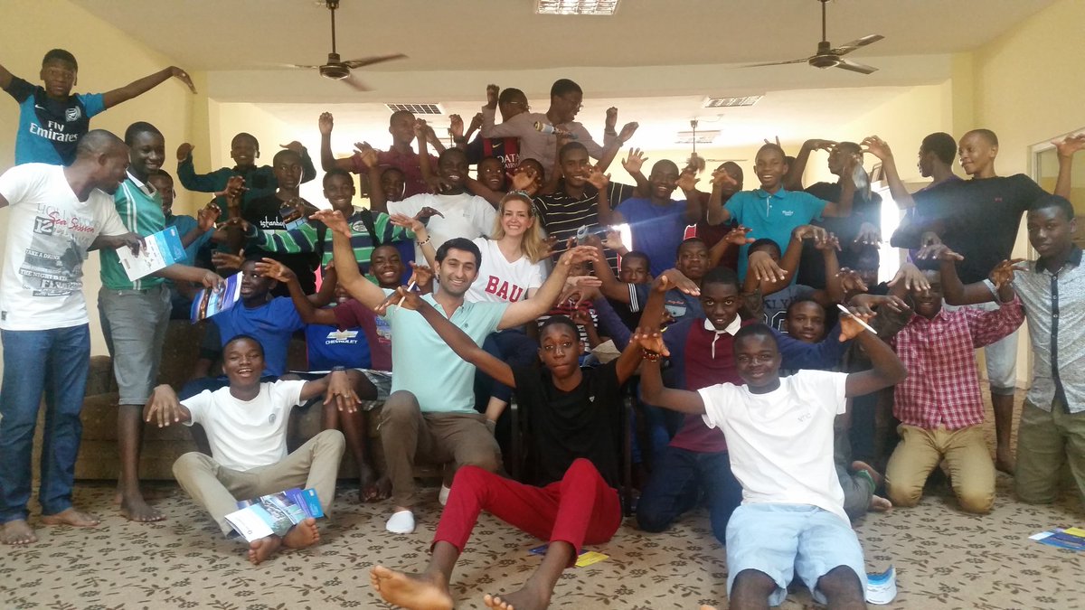 Beşiktaş şampiyonnn
Kartal sevgisi Sınırların Ötesinde  😊Nijerya'dan yeni kartallar :) Ülkem Kartallarına selamlar 👏