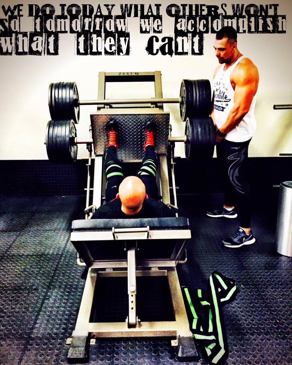 jodydasilva's tweet photo. Power Sunday Leg Sessions... #teammadscientist #fitnessjourney #gobigorgohome #gonnafeelitinthemornin #traininsane https://t.co/o5Jl6pZt8k