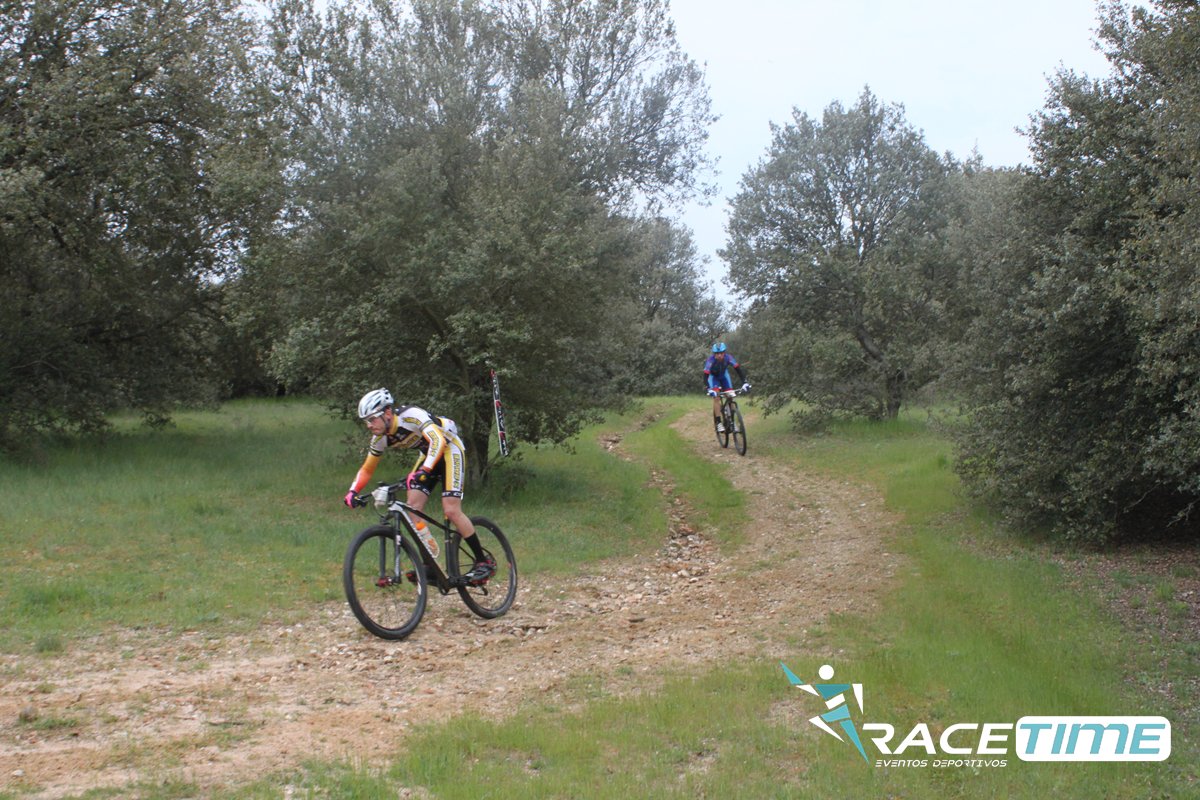 eventosracetime's tweet photo. III Kedada MTB Fontiveros, galeria completa de imagenes disponible en:
https://t.co/FS5mVFApku 
@MtbFontiveros https://t.co/1SyV3UcuVf