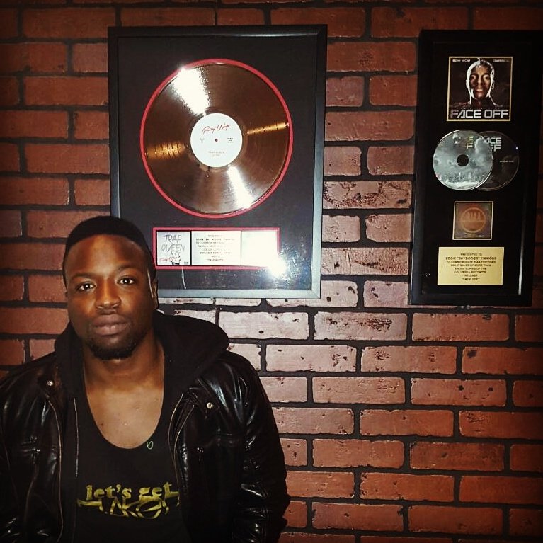 KyiLLDontStop's tweet photo. Fetty Wap recorded some of his platinum hits there and now its our turn!
#SoAmazingStudio #Jersey #DontStopEnt https://t.co/70hudHOspB