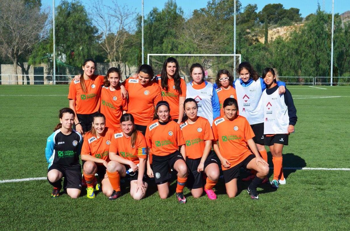 Cffmarenostrum's tweet photo. 2-8 al Paternense con 2 goles de Paula,1 de lidia,1 de Emma,1 de Ana y 3 de Andrea. Ahora a por el Marítim.123MARE!! https://t.co/efQmWUjpj2