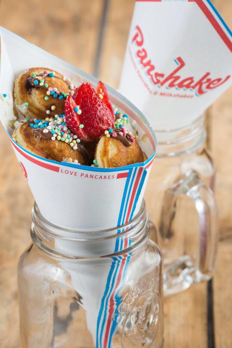 MamaPachaWraps's tweet photo. Mama Pacha are now selling fresh Proffertjes-otherwise known as mini dutch pancakes,why not try some @intuwatford https://t.co/2V8xF96UFD