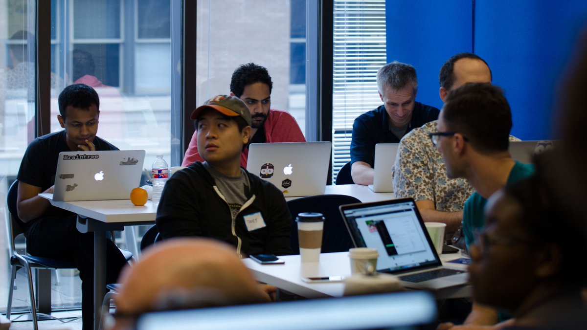 TACC's tweet photo. #Zika Hackathon happening now @ClouderaCares #Zikahack https://t.co/NzoVfNrx1X https://t.co/KXca25WwFg