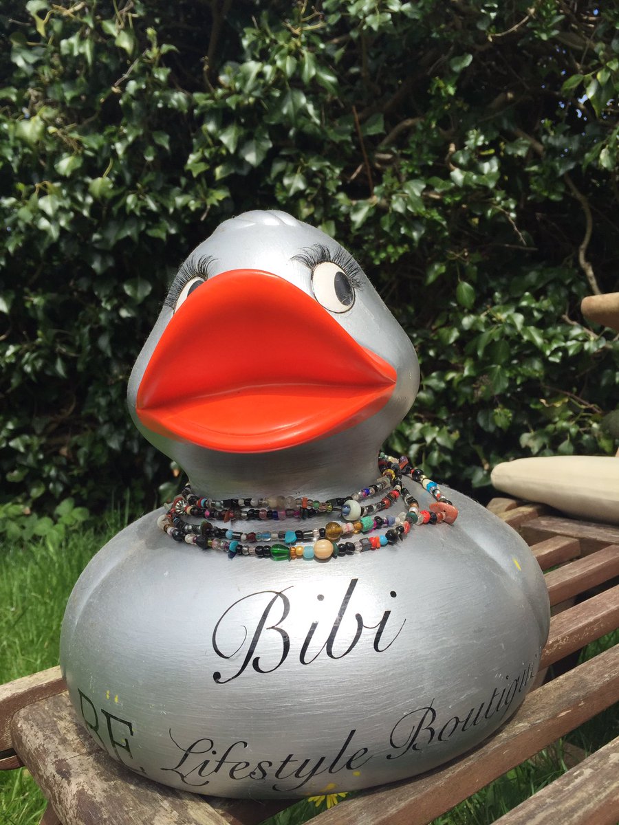 BElifestyle's tweet photo. Anyone seen this #duck ? BE Lifestyle forgot to collect her!! @ILoveBramhall @ConstructionQ #bramhall #lostduck https://t.co/FdTkiLpX0A