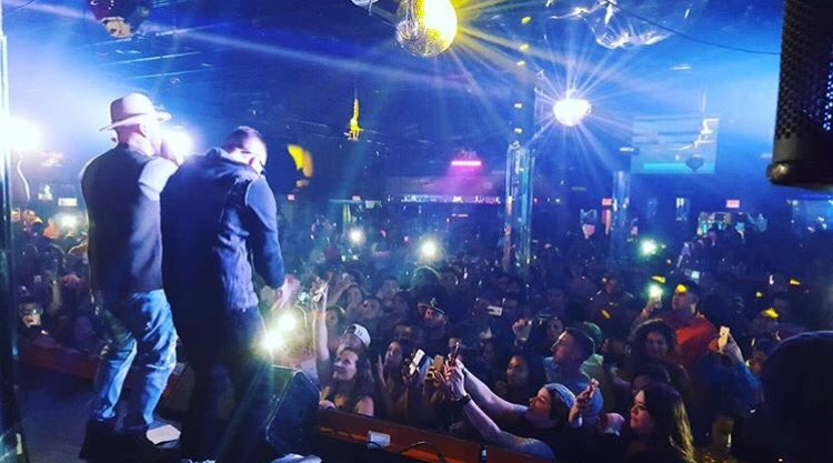 alexisyfido's tweet image. Todo un éxito anoche en Mobile, Alabama. #losgrandes