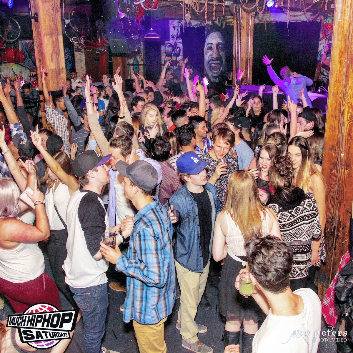 djblitzwpg's tweet photo. Headlined District Stop last night. You guys were wild ❤️ #muchsaturdays https://t.co/AAXM0M3QAb