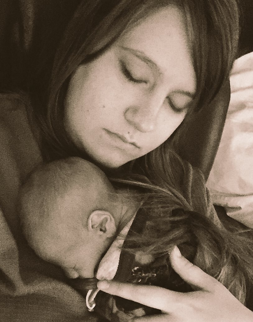 VickeryJennifer's tweet photo. He loves to snuggle and daddy loves taking our picture lol ๐๐ค๐ถ๐ผ #BabyRylee https://t.co/1JbyTqj9pH