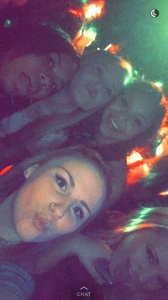 _LiveLoud's tweet photo. #AdventureswithJen&Friends @jenpflegerr #missingjen 😭😭😭 https://t.co/XlR5Cmyc7E