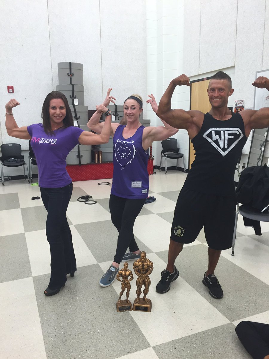WFitnessbyJess's tweet photo. I met so many amazing people yesterday I think it's time I finally get on Instagram to keep in touch #npc #Columbus https://t.co/fS8a4fxEJU