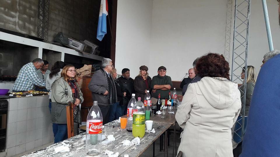 JJuaneda's tweet photo. Llegamos a Barrio Guiñazu, Seccional 7ma; con la convicción de trabajar todos juntos! Todos juntos!
#SomosMestre https://t.co/Wa6WhAAMSo