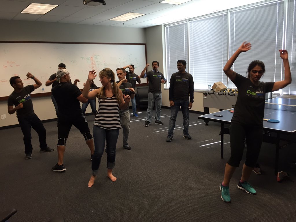 blinola's tweet photo. Kickboxing class for 2016 Code Games participants at @Wolters_Kluwer. #IrvingCodeGames2016 @WKTAAUS @mark_lawler https://t.co/kTJkxlOCMH
