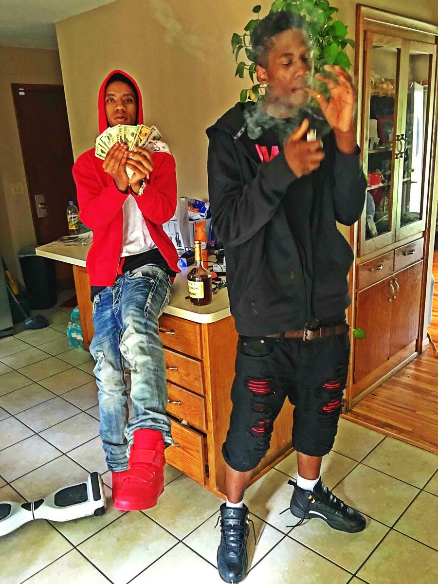 theplugbousin's tweet photo. YOUNG FLY NIGGA https://t.co/X6AcCRbAEl