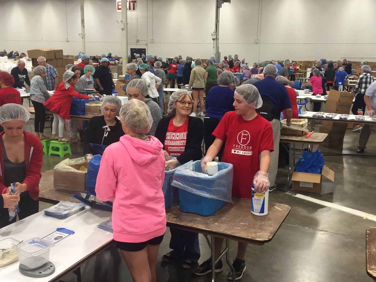 myFREEDOMtoday's tweet photo. It was great to partner with @fmsc_org &amp; @NorthStarCNet for #2016FoodFight !! #freedomcares https://t.co/2naG9gP03y