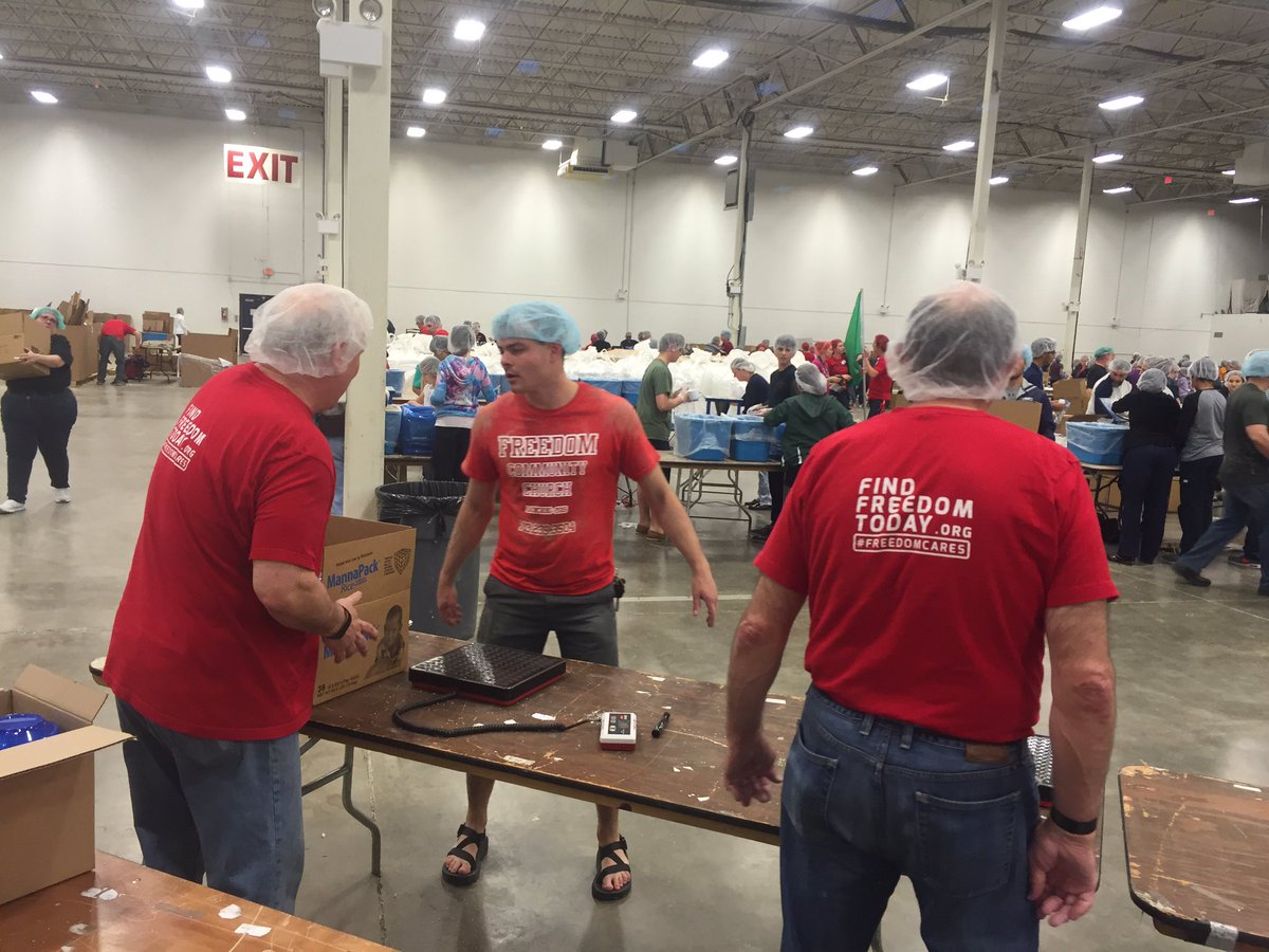 myFREEDOMtoday's tweet photo. It was great to partner with @fmsc_org &amp; @NorthStarCNet for #2016FoodFight !! #freedomcares https://t.co/2naG9gP03y