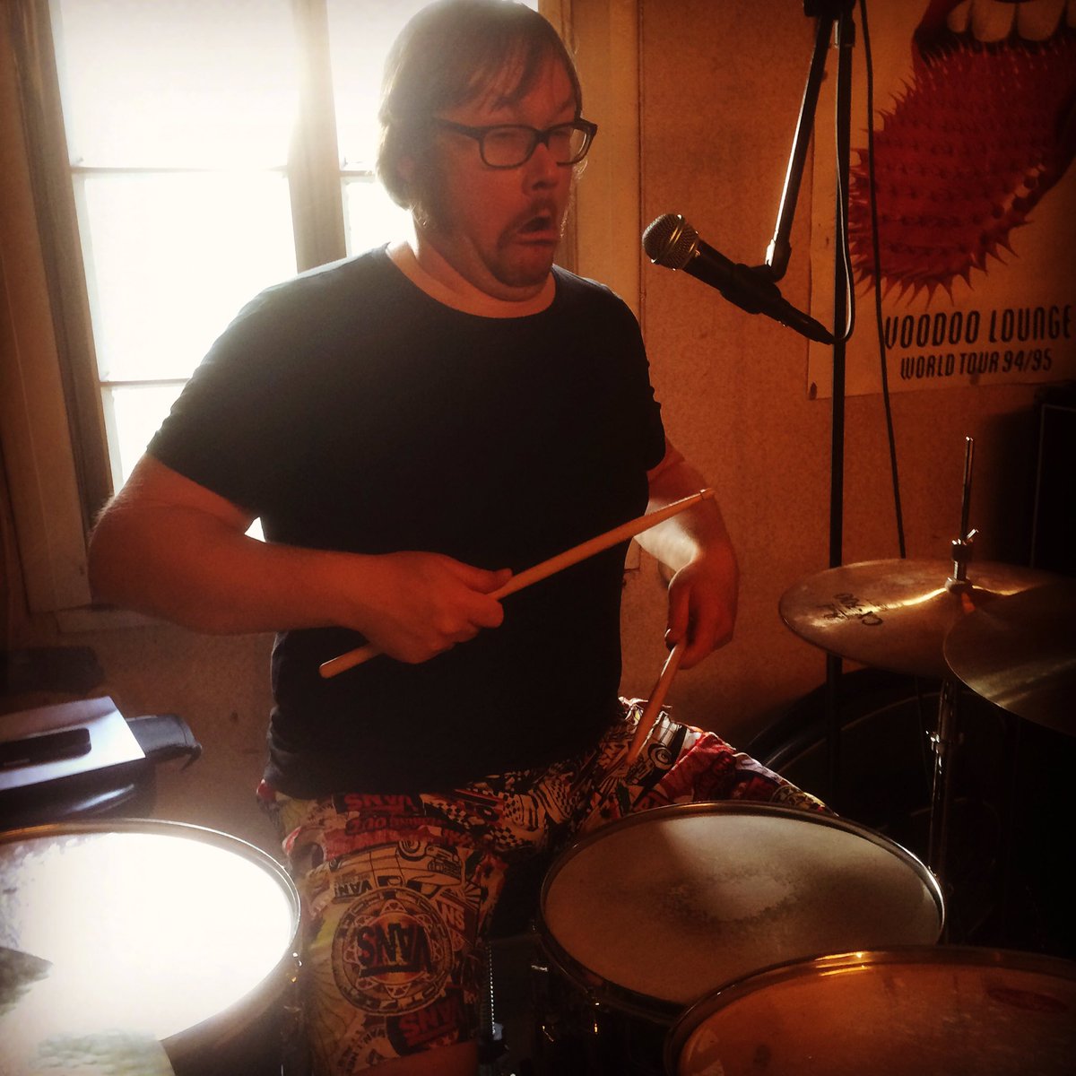 TheExpectedBand's tweet photo. #cavernclub #internationalpopoverthrow #Liverpool here we come, last rehearsals done!!! https://t.co/PkK9THbblh
