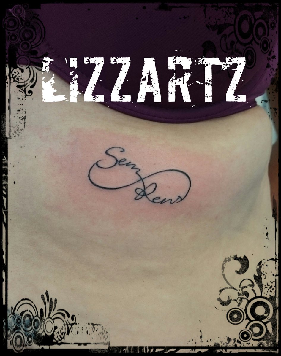 Lizzartz tweet picture