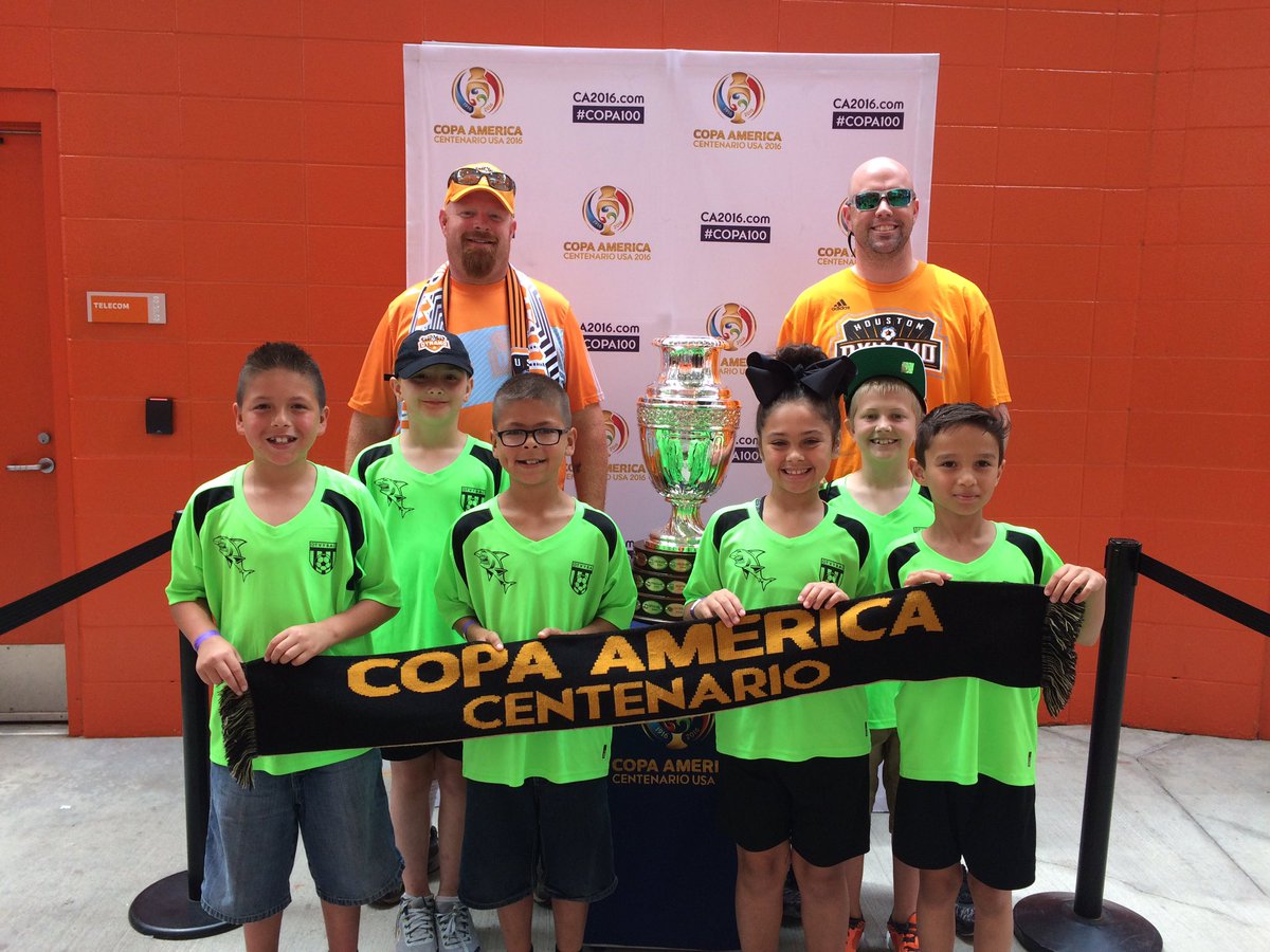 CopaAmerica's tweet photo. From the @HoustonDynamo Fan Fest #CopaTrophyTour https://t.co/c6PwbolWZd