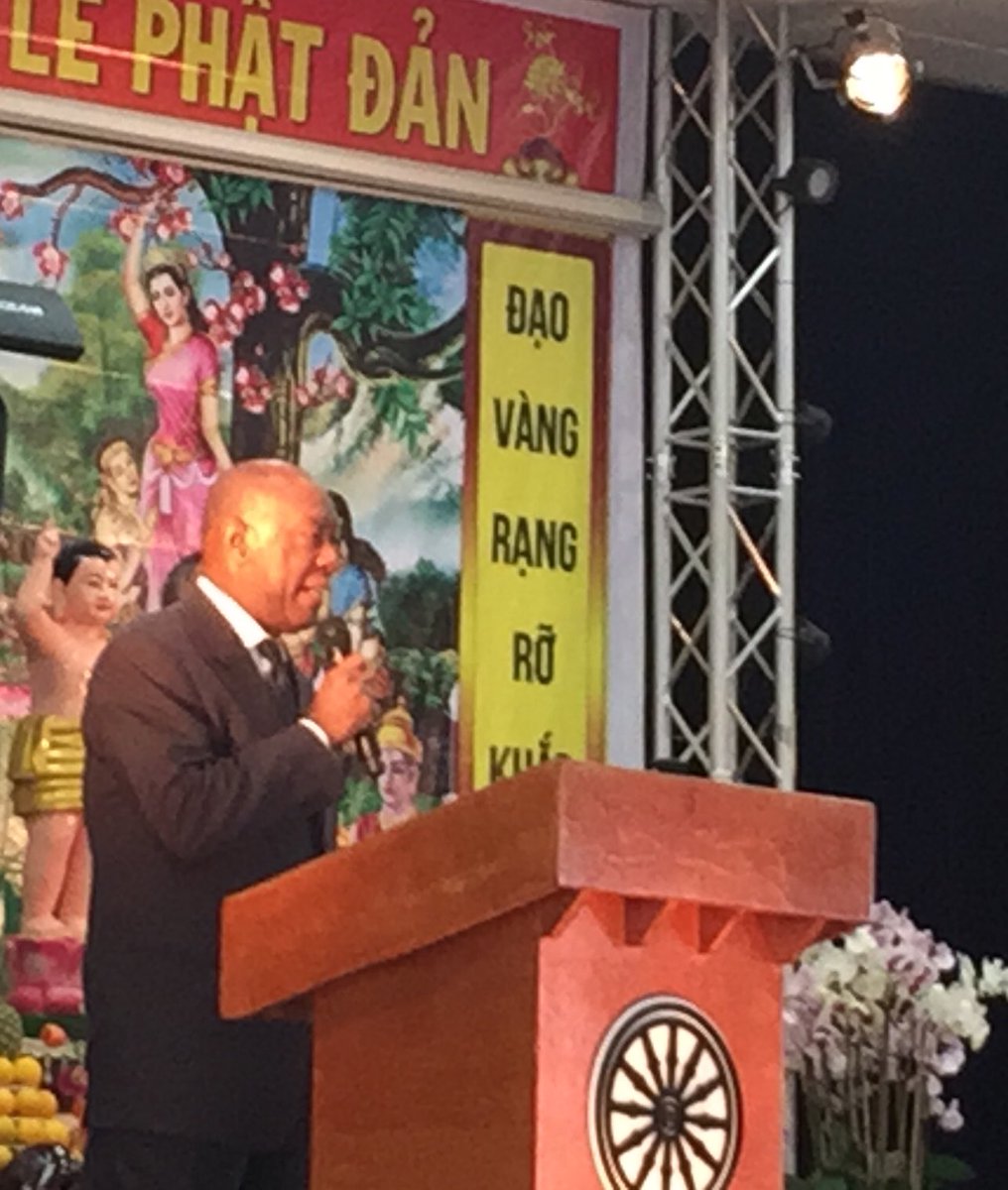 SylvesterTurner's tweet photo. I joined @SteveLeHTX &amp; Vietnamese community celebrating Vesak. Vesak is one of the most sacred Buddhist holy days. https://t.co/sxQB4zAomn