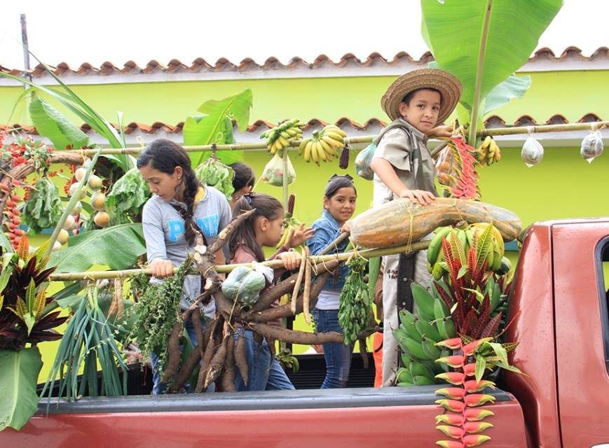 ctturismo's tweet photo. #AHORA Pueblo de Boconó participa en la procesión de San Isidro Labrador #TradiciónTrujillana https://t.co/luEjZqxOi7