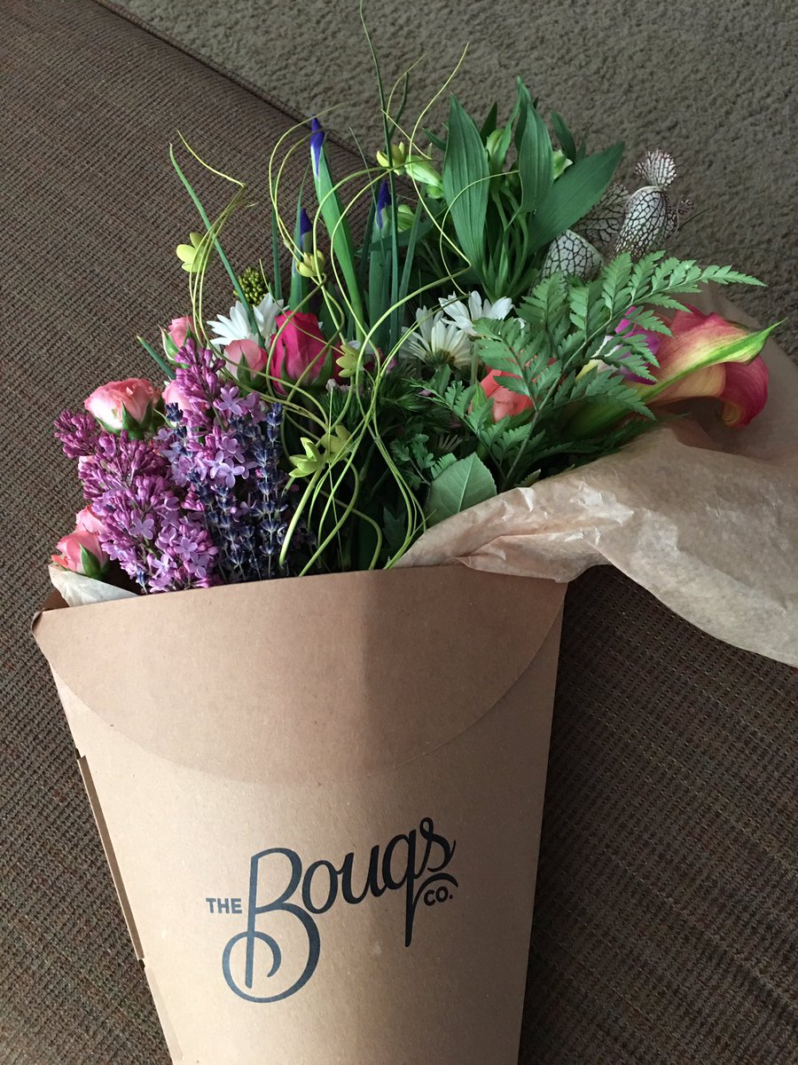 joeferr's tweet image. Just brought my @BavaroLover_Kar home 8days in hospital #2long @TheBouqs arrangement made her day #gorgeous #Gallea