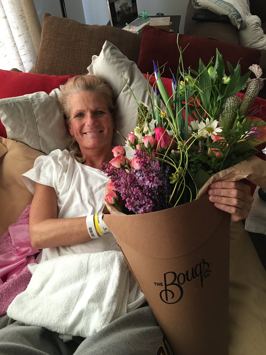 joeferr's tweet image. Just brought my @BavaroLover_Kar home 8days in hospital #2long @TheBouqs arrangement made her day #gorgeous #Gallea