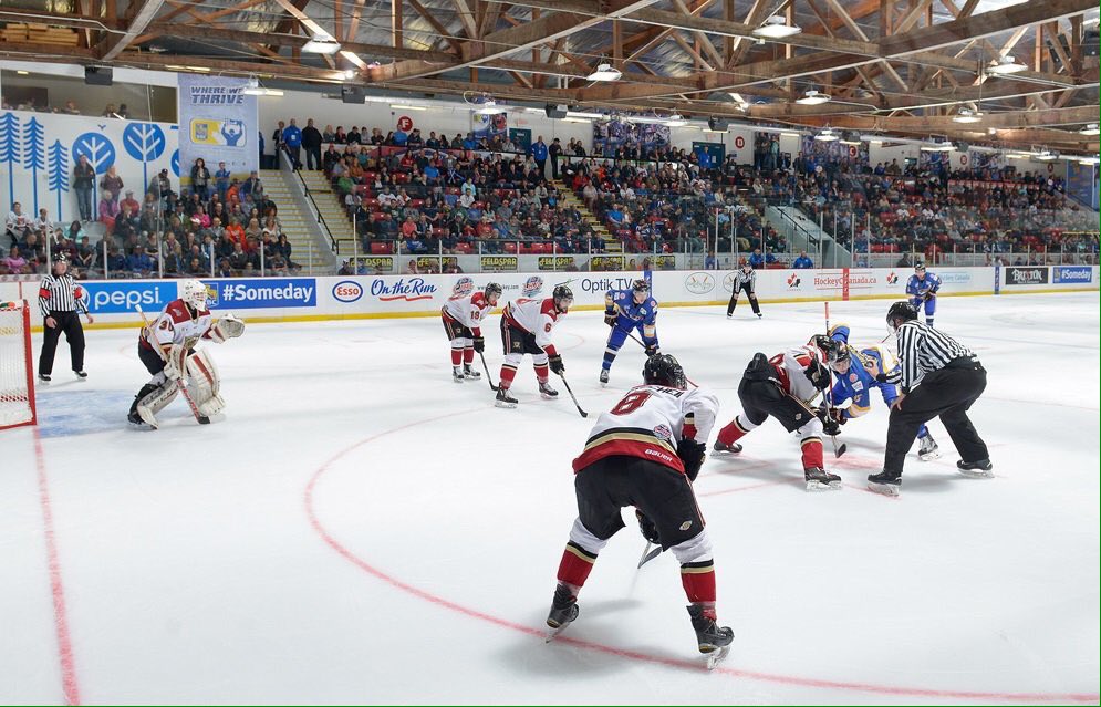 BCHLWarriors's tweet photo. Warriors vs. Bandits LIVE from Lloydminster at 6:30PM BC time!#ourteamnotourtown #rbccup #pitterpatter #letsgetatter https://t.co/6BmdDKwnmF
