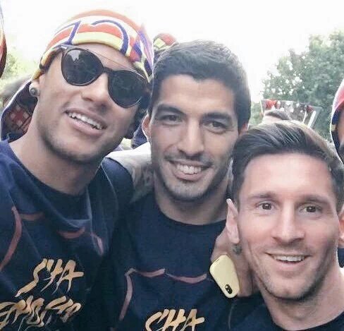 Antoooroccuzzo's tweet photo. FOTO DE LA HISTORIA #MSNFOREVER !!!! https://t.co/6249TaSyJJ