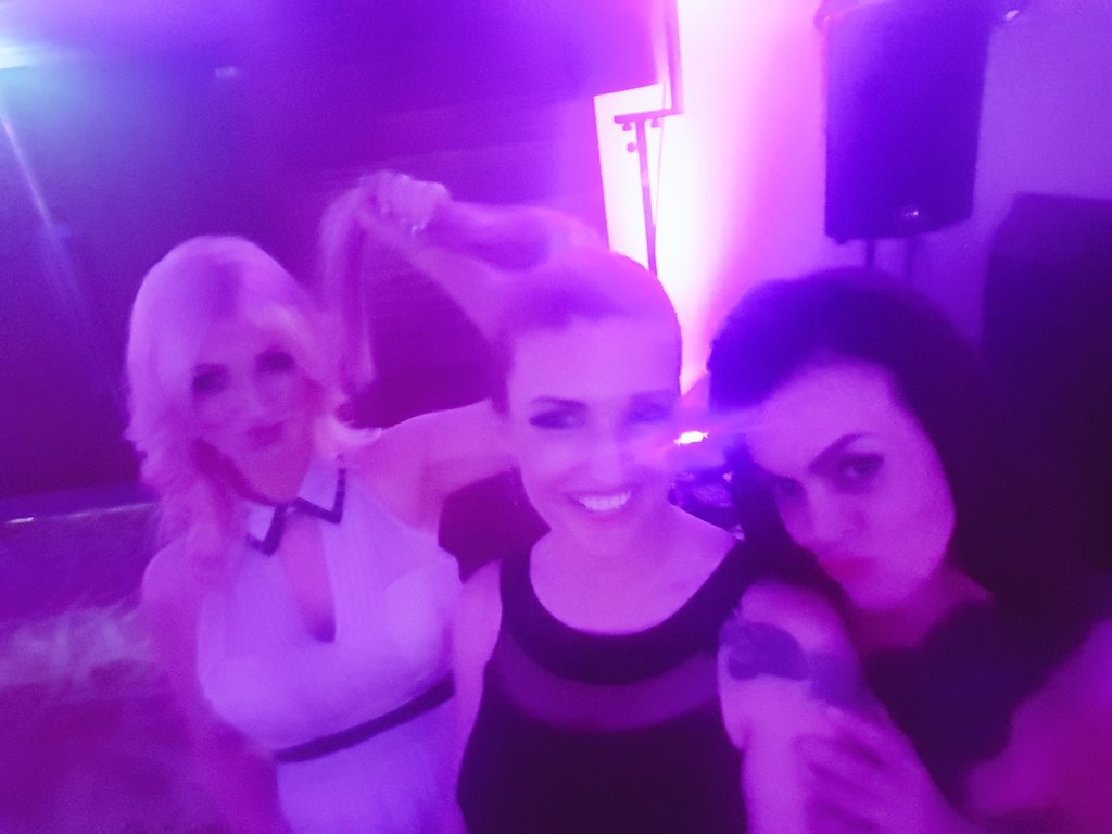 joloudav's tweet photo. #shelleyssalon #welshhairandbeautyawards#creativeoceanic #goodsalonguide https://t.co/1yfLuU3zP9