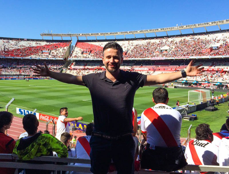 IntrepidEscape's tweet photo. 8. Watch a Football match!
One of the 10 Things you MUST DO in #BuenosAires
https://t.co/FHWsycJpaL #KLMusicGuide https://t.co/cOUkceleLw
