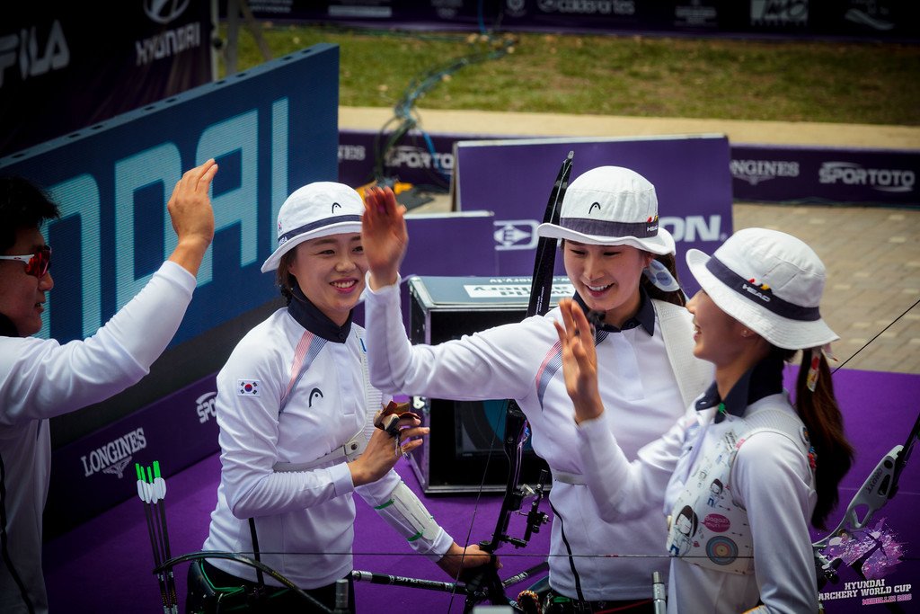AWCMedellin's tweet photo. Best celebrations...feel the emotion! #WCMedellin https://t.co/BKpBT6PQL5 https://t.co/67p8YPq41i