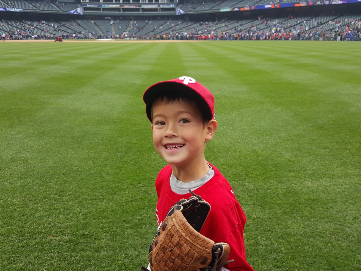 maxonguzek's tweet photo. Got to get on the field at the Rockies game! https://t.co/VF2of0EuAL