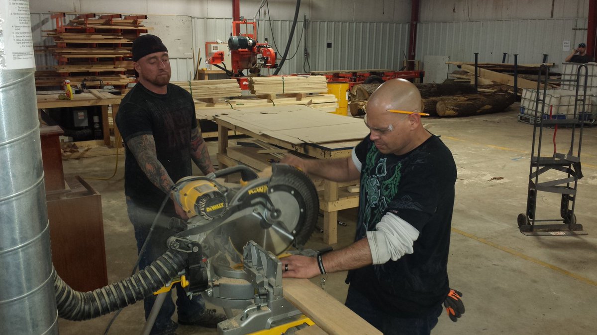 DMatthews_1974's tweet photo. Second Chance Program Students 5S the warehouse and leading.  @bryanham86 @RobStaley #crossingadulteducation https://t.co/uLsX0JlXRk