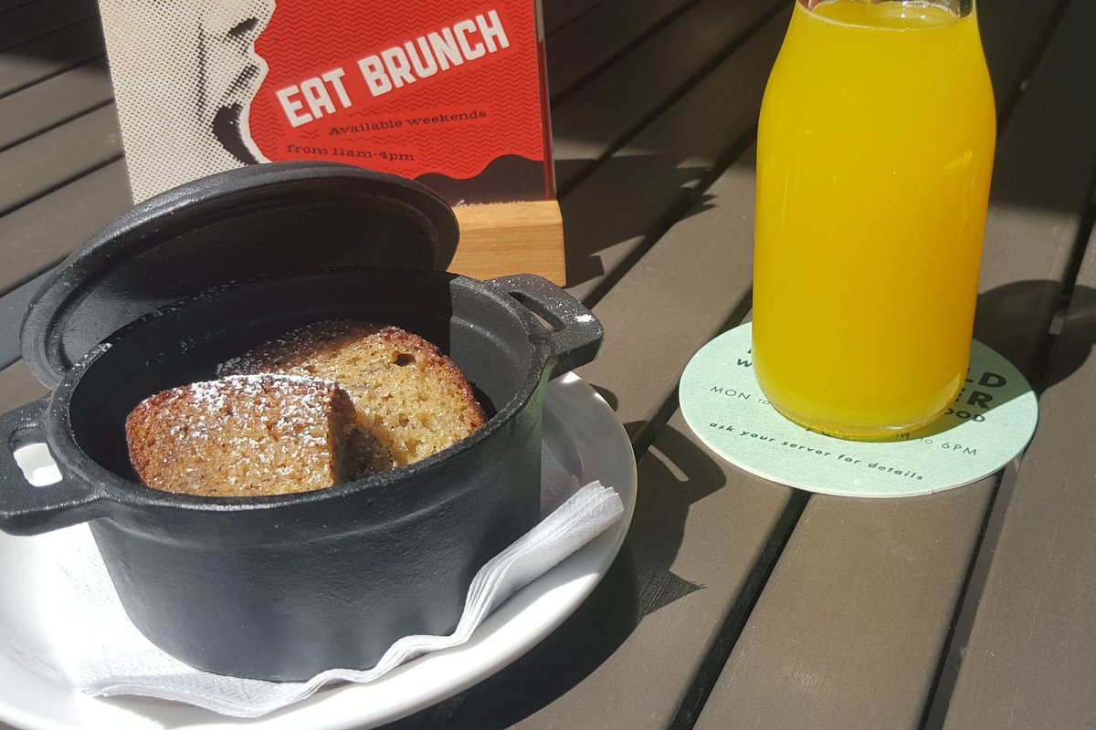Eat #brunch. We're serving our new menu until 4PM. <a href="/GloryJuiceCo/">Glory Juice Co.</a>