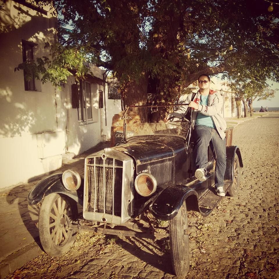 oldcar_photo's tweet photo. Photo1000 #1000photos #foto1000 #1000pics #fotomil #milfotos #calhambeque #oldcar #ancientcar #ford #forda #fordt #… https://t.co/nLm2spNXL5