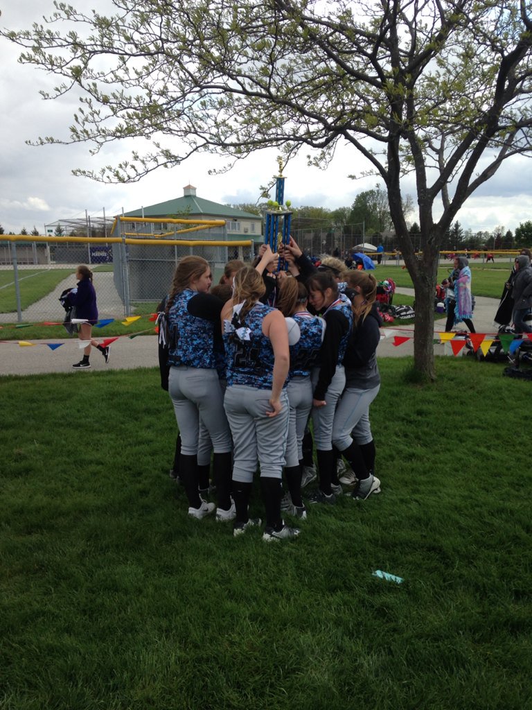 CoreySlovak's tweet photo. 14u Rising Starz Champions. Cold weekend, but going 5-0 made it worth it.
#Back2Backweekends https://t.co/sTAtP6eJz0