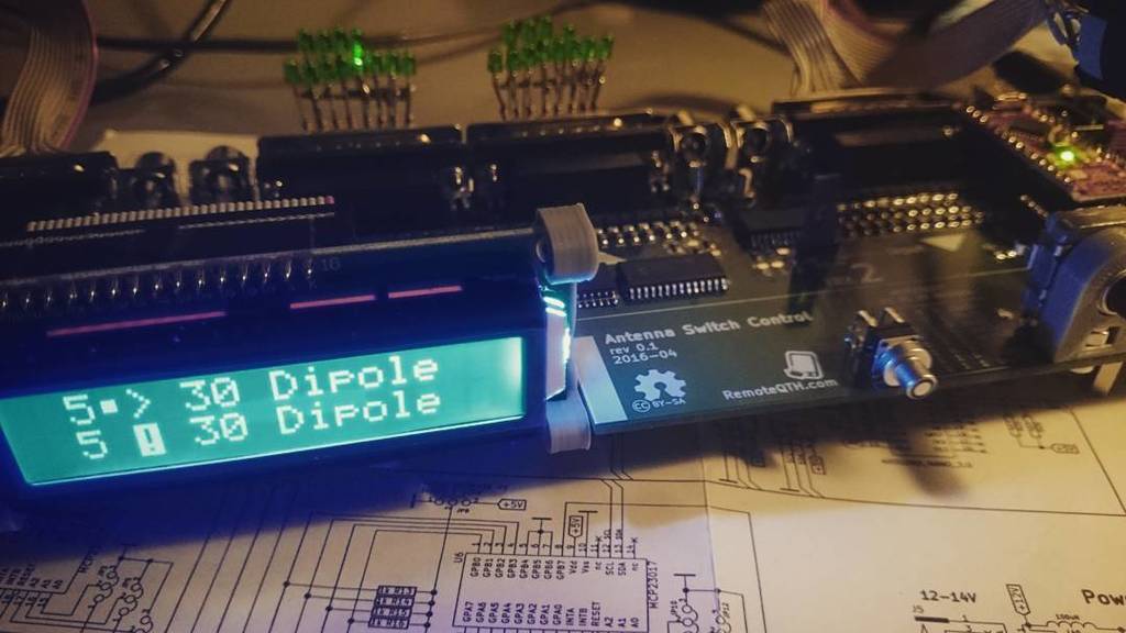 caudalfinIoT's tweet photo. #firmware slowly comes alive |#antenna #switch #controller |
#arduino #embedded #hamradio #pcb #kicad #remoteqth #… https://t.co/Ly3qIJuqXK