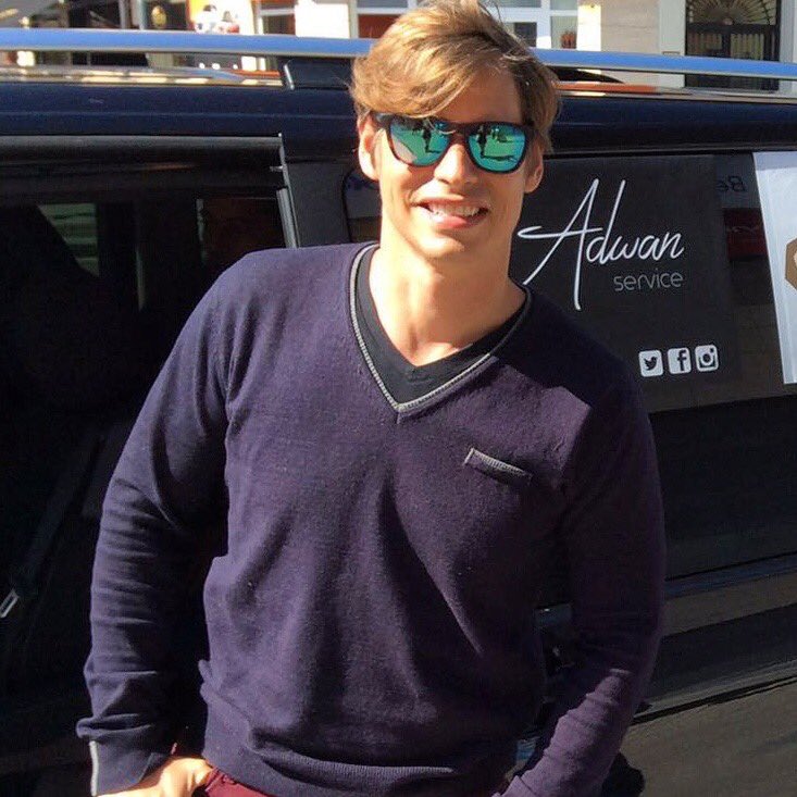justaskmarbella's tweet photo. @carlosbaute &amp; @kbookhari  at our office Adwan service in marbella Puerto Banus thank you carlos you are amazing !!! https://t.co/CEV6B3qG1K